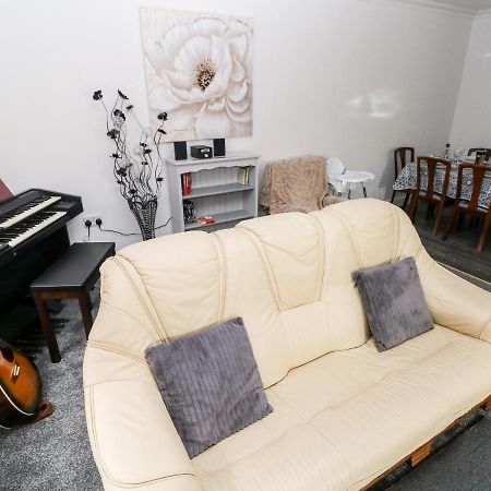 23 Charles Thomas Avenue Villa Pembroke Dock Dış mekan fotoğraf