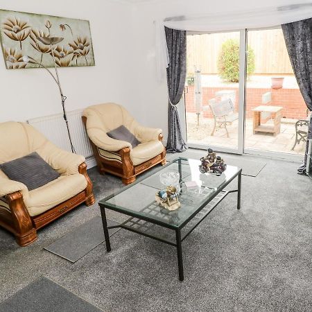 23 Charles Thomas Avenue Villa Pembroke Dock Dış mekan fotoğraf