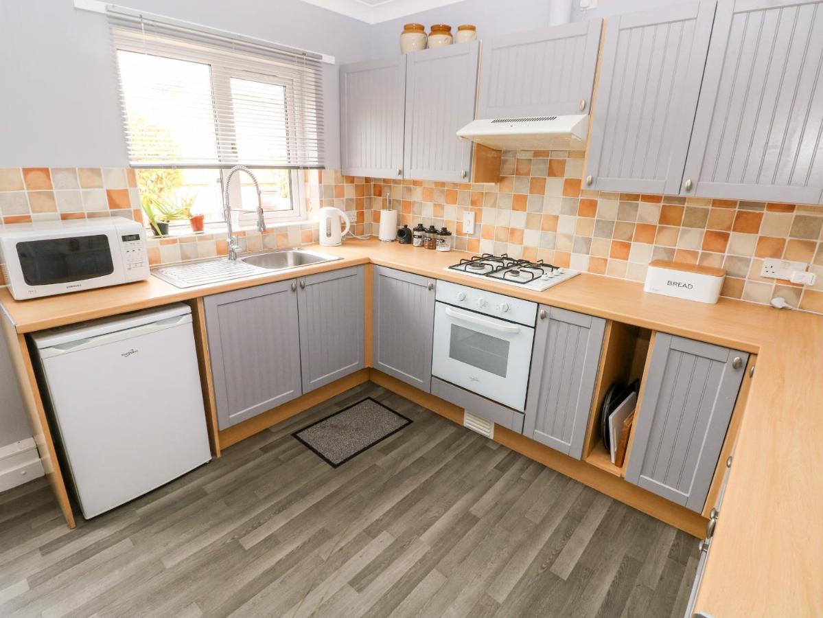 23 Charles Thomas Avenue Villa Pembroke Dock Dış mekan fotoğraf