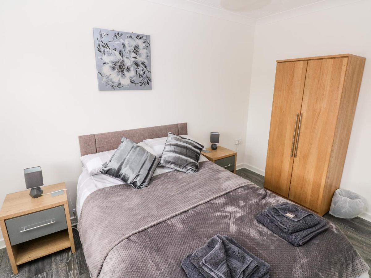 23 Charles Thomas Avenue Villa Pembroke Dock Dış mekan fotoğraf
