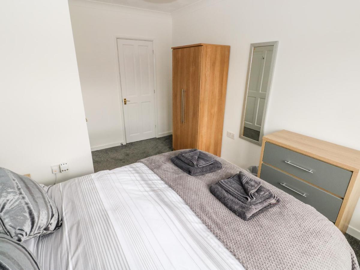 23 Charles Thomas Avenue Villa Pembroke Dock Dış mekan fotoğraf