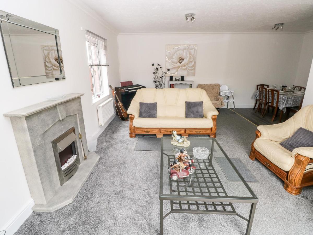 23 Charles Thomas Avenue Villa Pembroke Dock Dış mekan fotoğraf